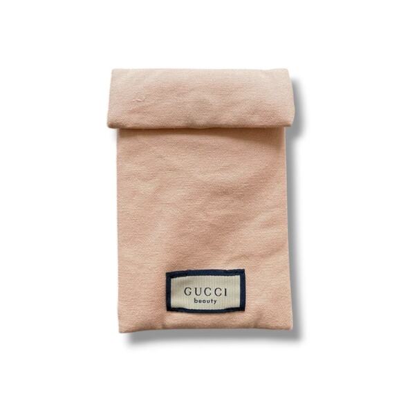 Gucci Beauty Pink Handheld Compact Mirror & Foral Pouch Set - Picture 3 of 3